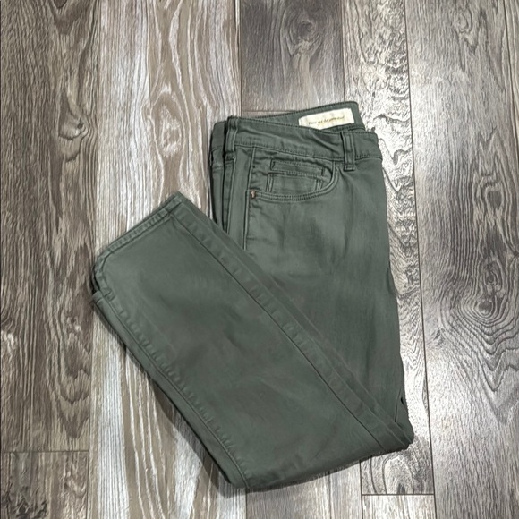 Pilor Green Pants - Picture 1 of 4